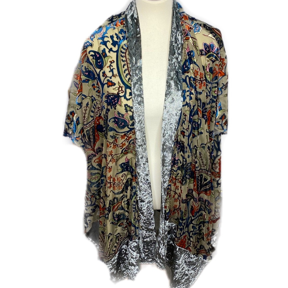 Mystree boho velvet kimono - Picture 2 of 5